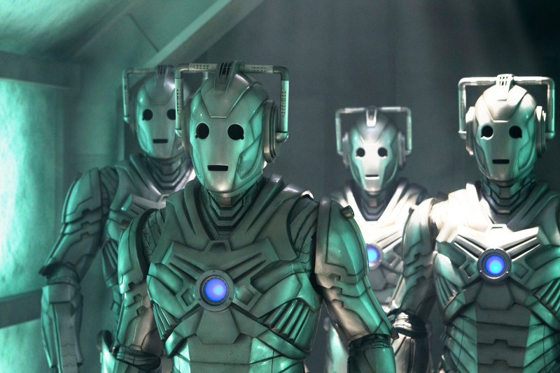 Illustration for article titled Too Many Monsters for One Time Lord, in Doctor Who's Christmas Special
